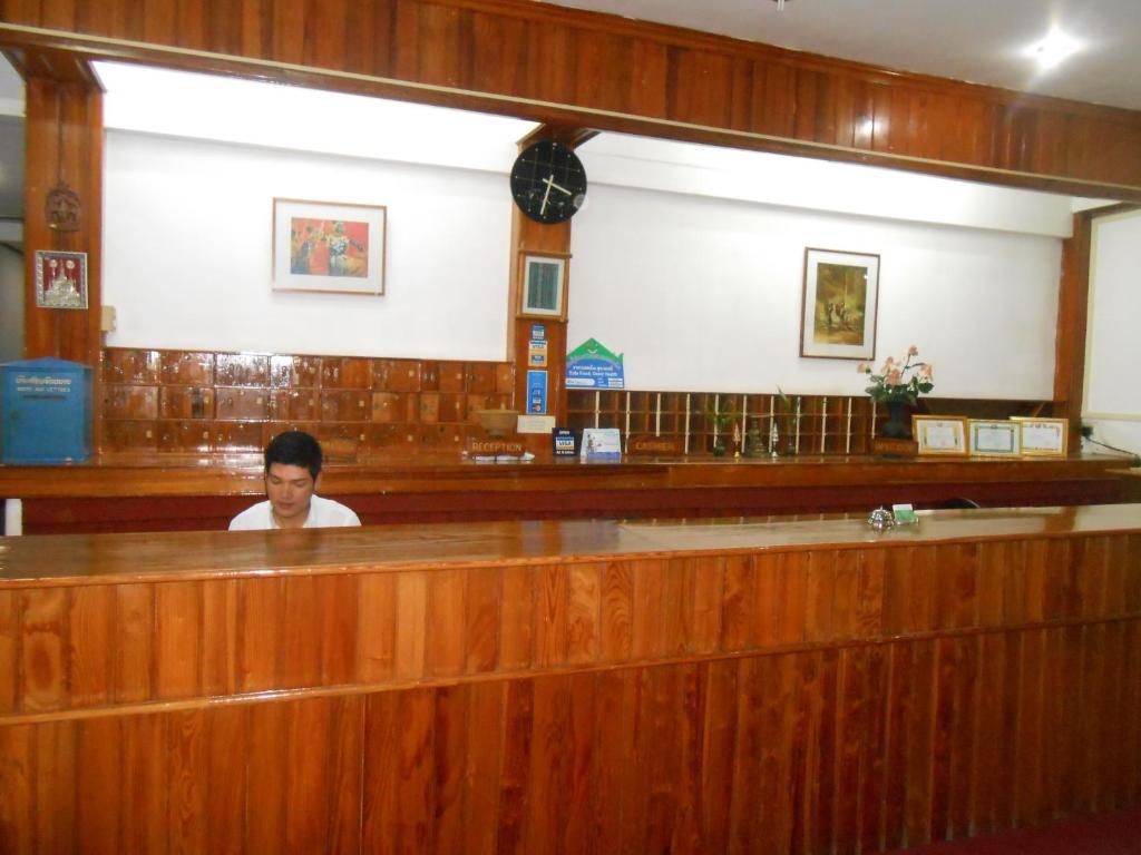Lao Hotel Vientiane Buitenkant foto