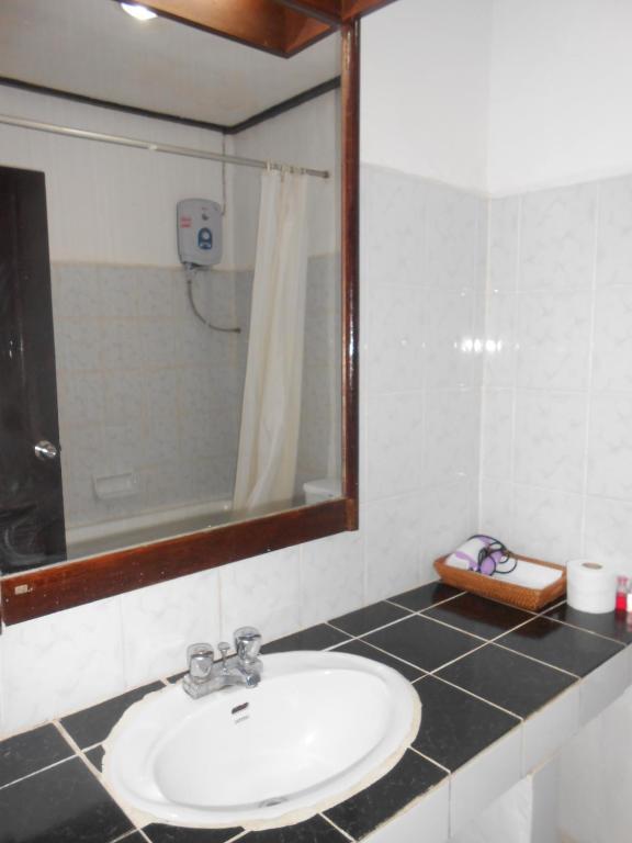 Lao Hotel Vientiane Buitenkant foto